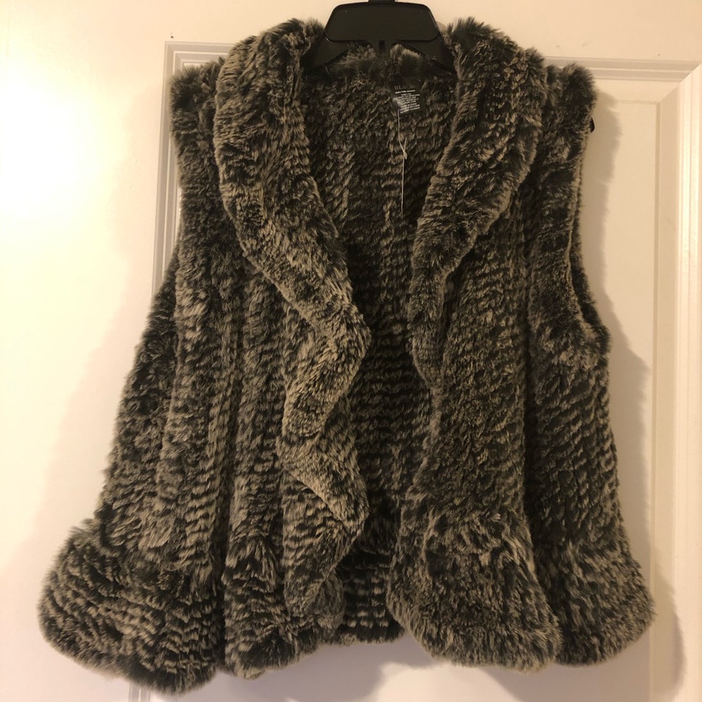 NWT Saks Rabbit Fur Vest with Waterfall Edges